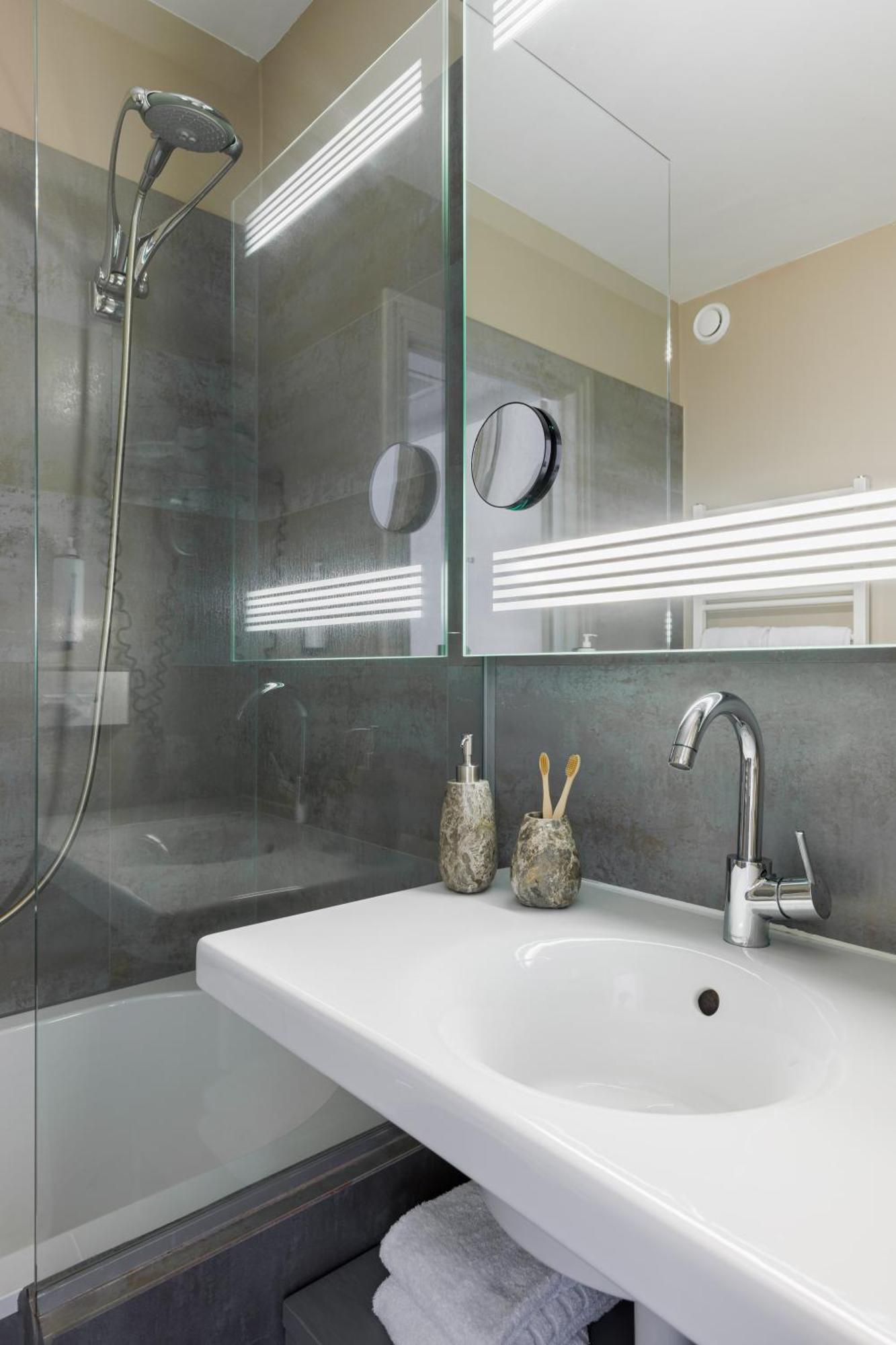 Pantheon Palace By Wp 4*