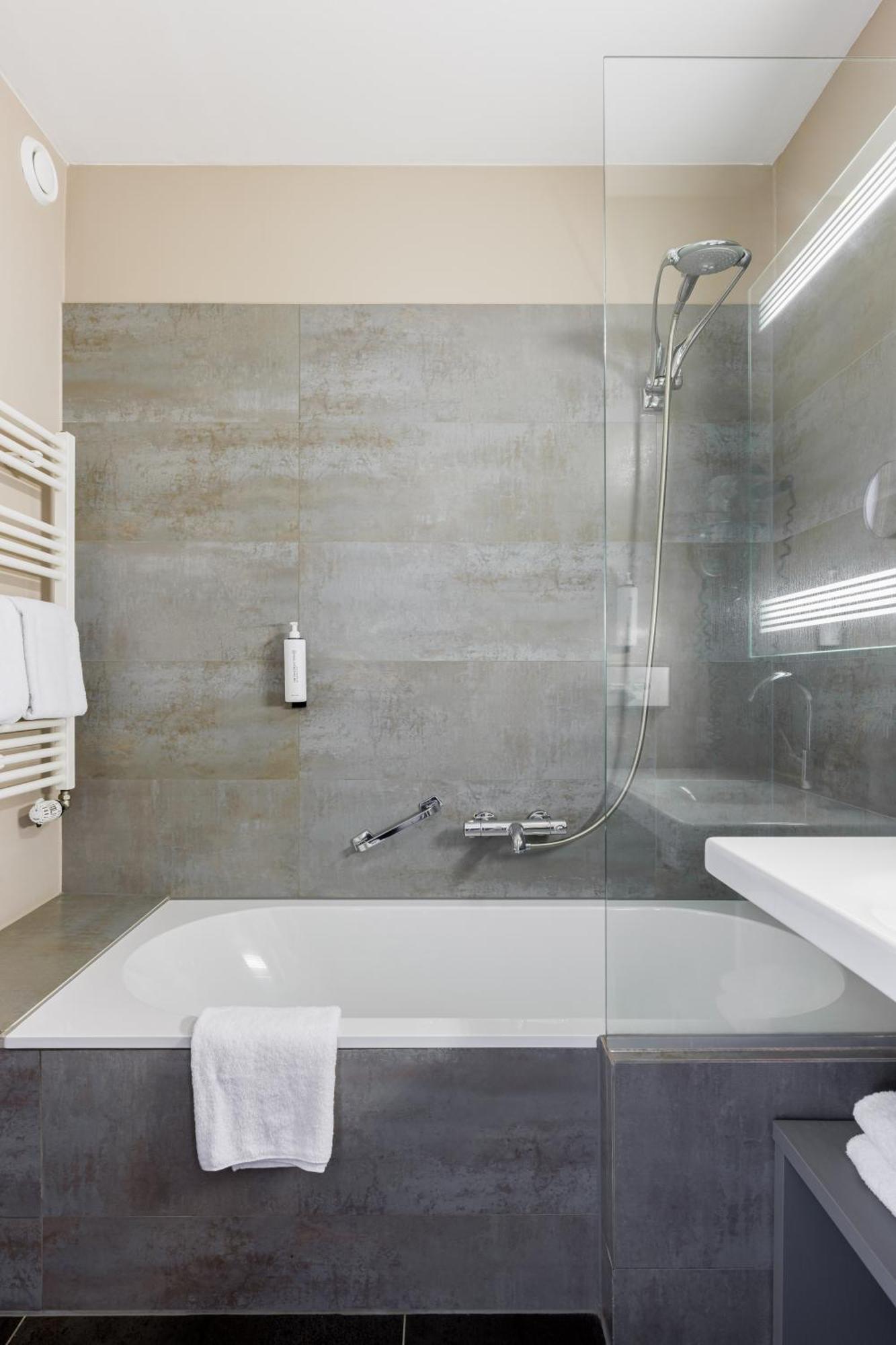 Hotel Pantheon Palace By Wp 4*