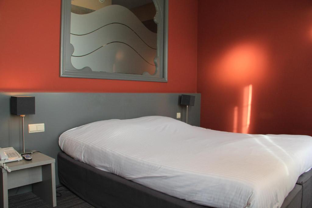 Hotel Pantheon Palace By Wp 4*